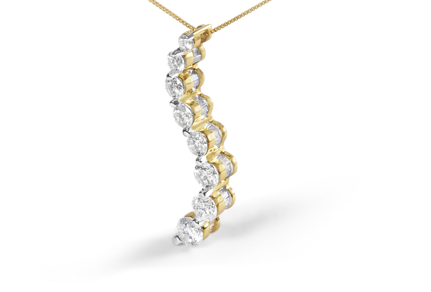 14k Yellow Gold 3.0 cttw Baguette and Brilliant Round-Cut Diamond Journey 18" Pendant Necklace (I-J Color, I2-I3 Clarity)